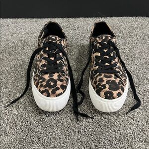Steve Madden platform sneakers.